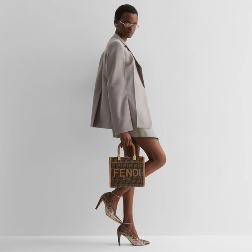 the-fendi-sunshine-small-tote-interior